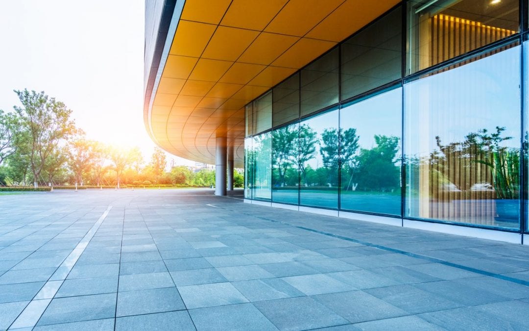 Want your Commercial Glass to Sparkle? You need Diamond Fusion